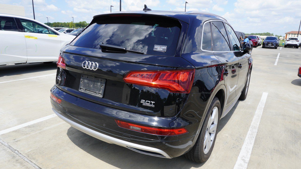 Used 2018 Audi Q5 2.0T Premium Plus w/ Premium Plus Package AWD/4WD image 7