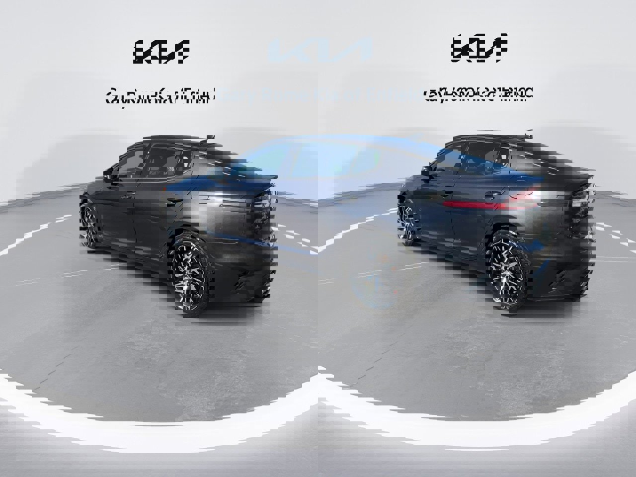 Used 2022 Kia Stinger GT-Line w/ Sun & Sound Package image 6