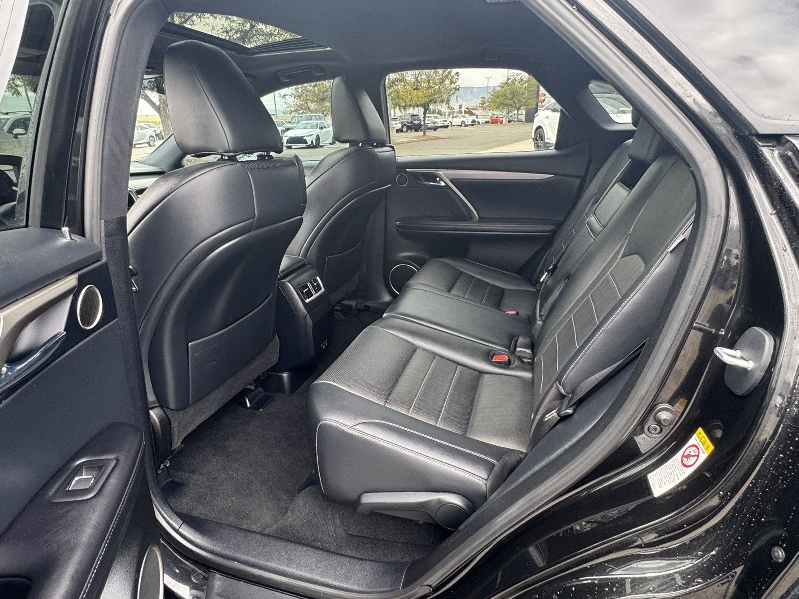 Used 2020 Lexus RX 450h F Sport w/ Accessory Package AWD/4WD image 17