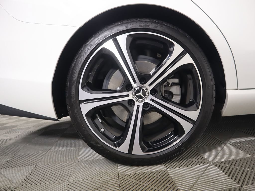 Certified 2025 Mercedes-Benz C 300 Sedan image 32