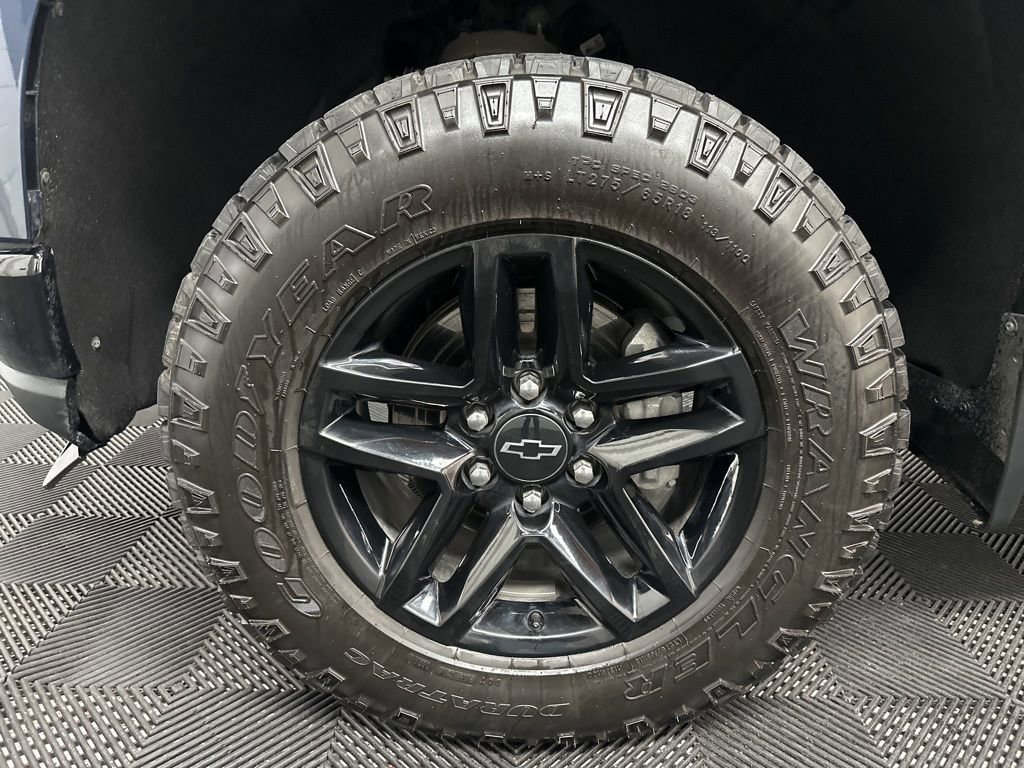 Used 2022 Chevrolet Silverado 1500 LT Trail Boss w/ Bed Protection Package AWD/4WD image 39