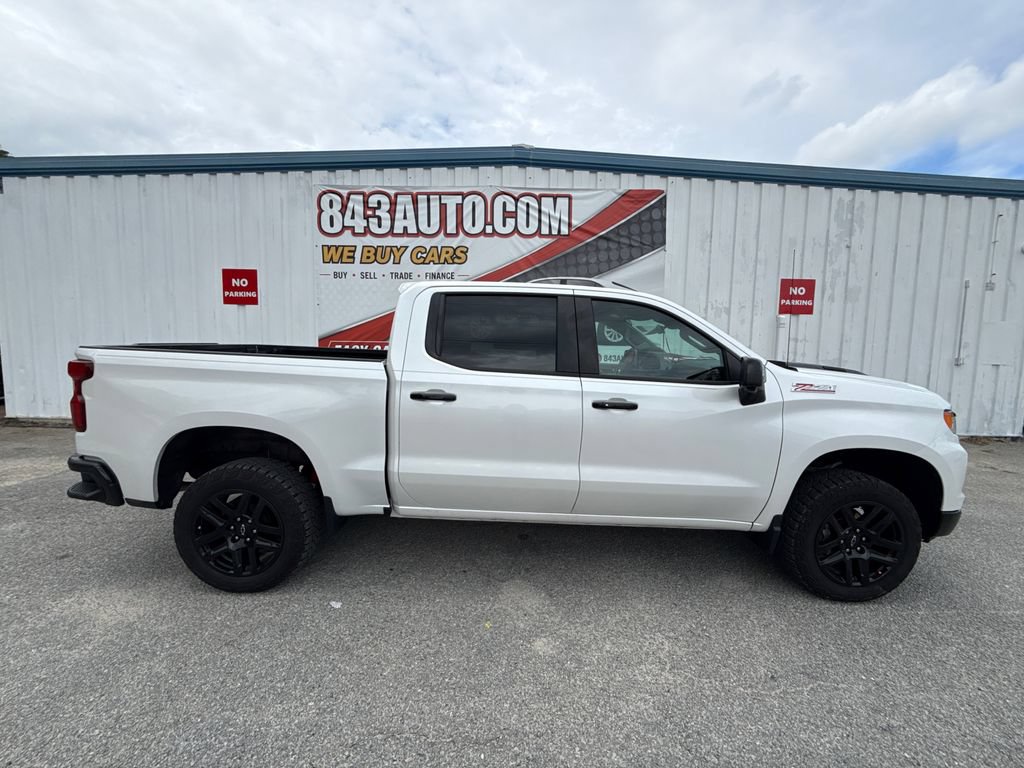 Used 2022 Chevrolet Silverado 1500 LT Trail Boss w/ Convenience Package II AWD/4WD image 9