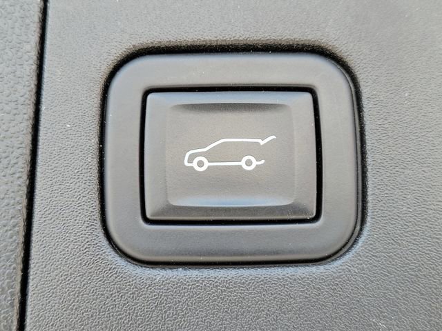 Used 2023 Cadillac XT5 Premium Luxury AWD/4WD image 11