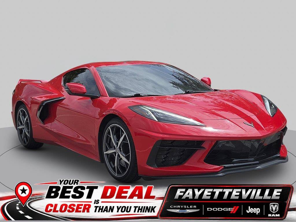 Used 2022 Chevrolet Corvette Stingray Preferred Cpe w/ Z51 Performance Package RWD image 1
