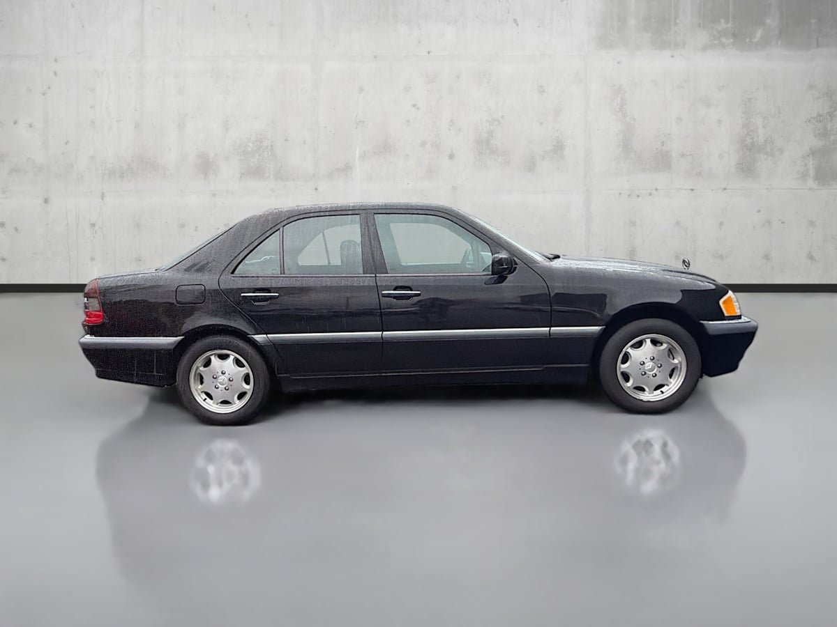 Used 1999 Mercedes-Benz C 230 image 9