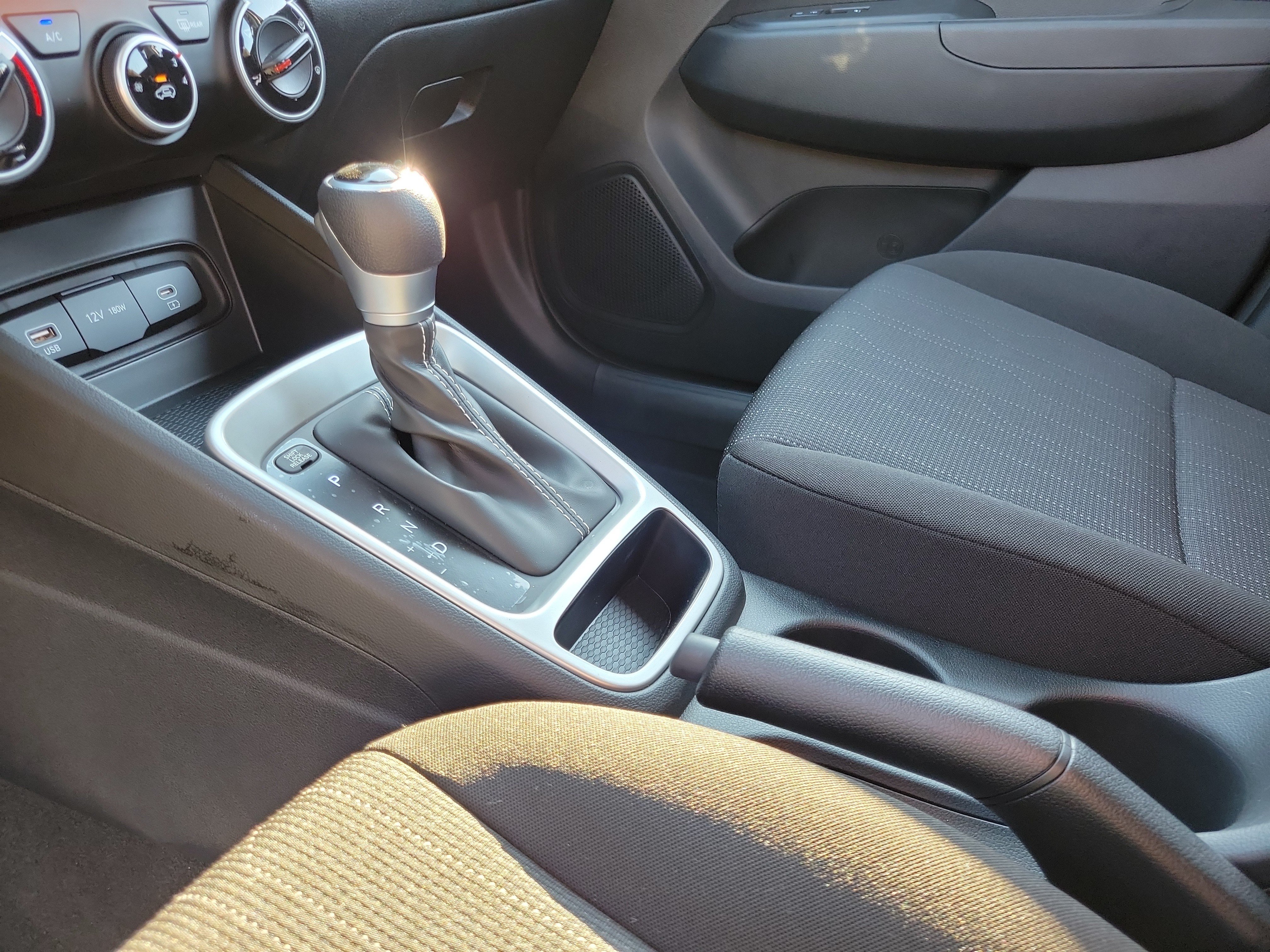 New 2026 Hyundai Venue SE FWD image 12