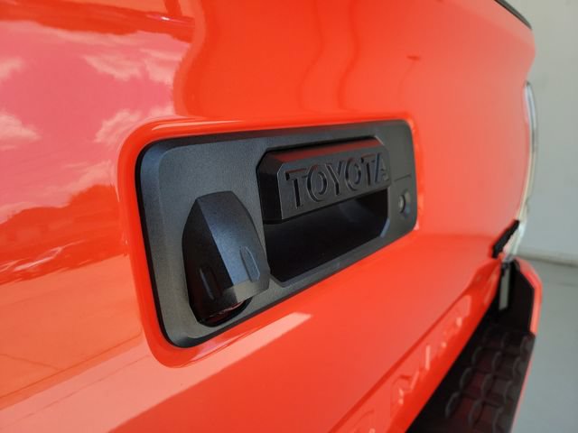 Used 2023 Toyota Tacoma TRD Pro AWD/4WD image 10