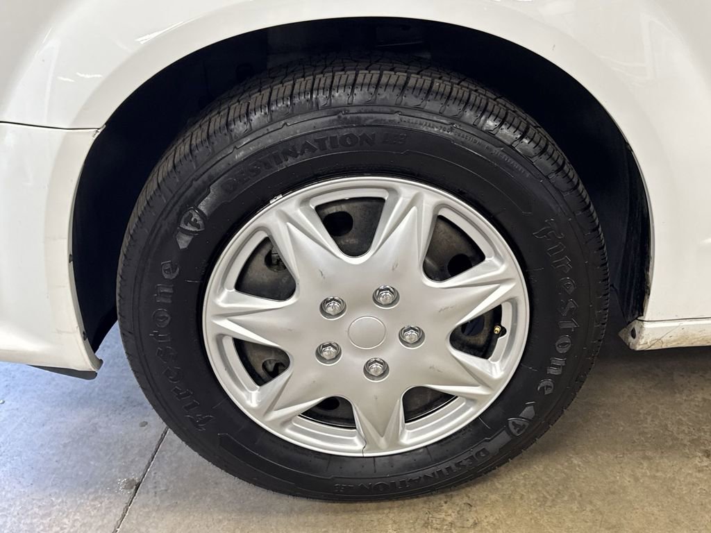 Used 2017 Dodge Grand Caravan SE w/ Power Window Group image 31