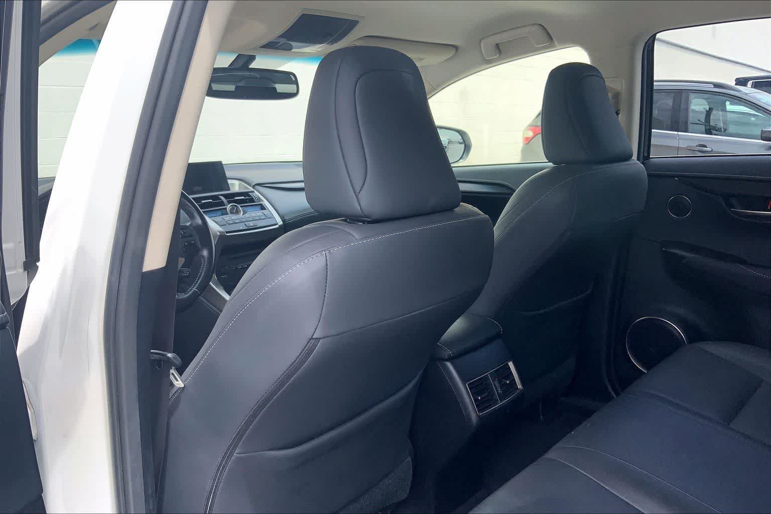 Used 2016 Lexus NX 200t FWD image 12