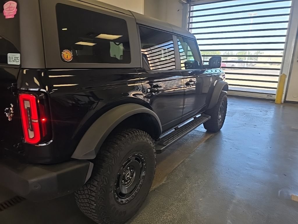 Used 2024 Ford Bronco Outer Banks AWD/4WD image 3