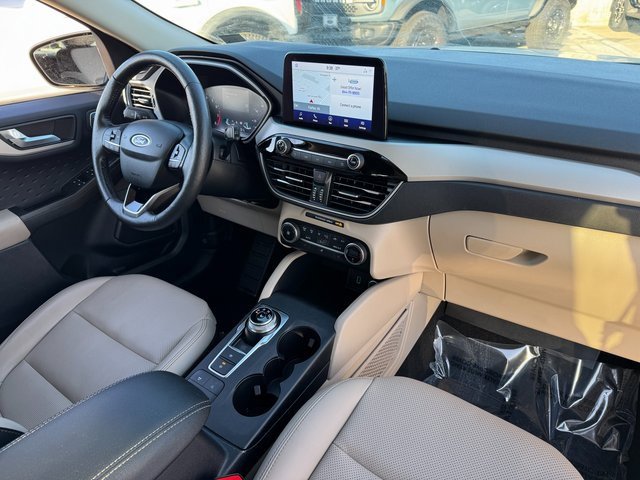 Certified 2020 Ford Escape SEL image 21