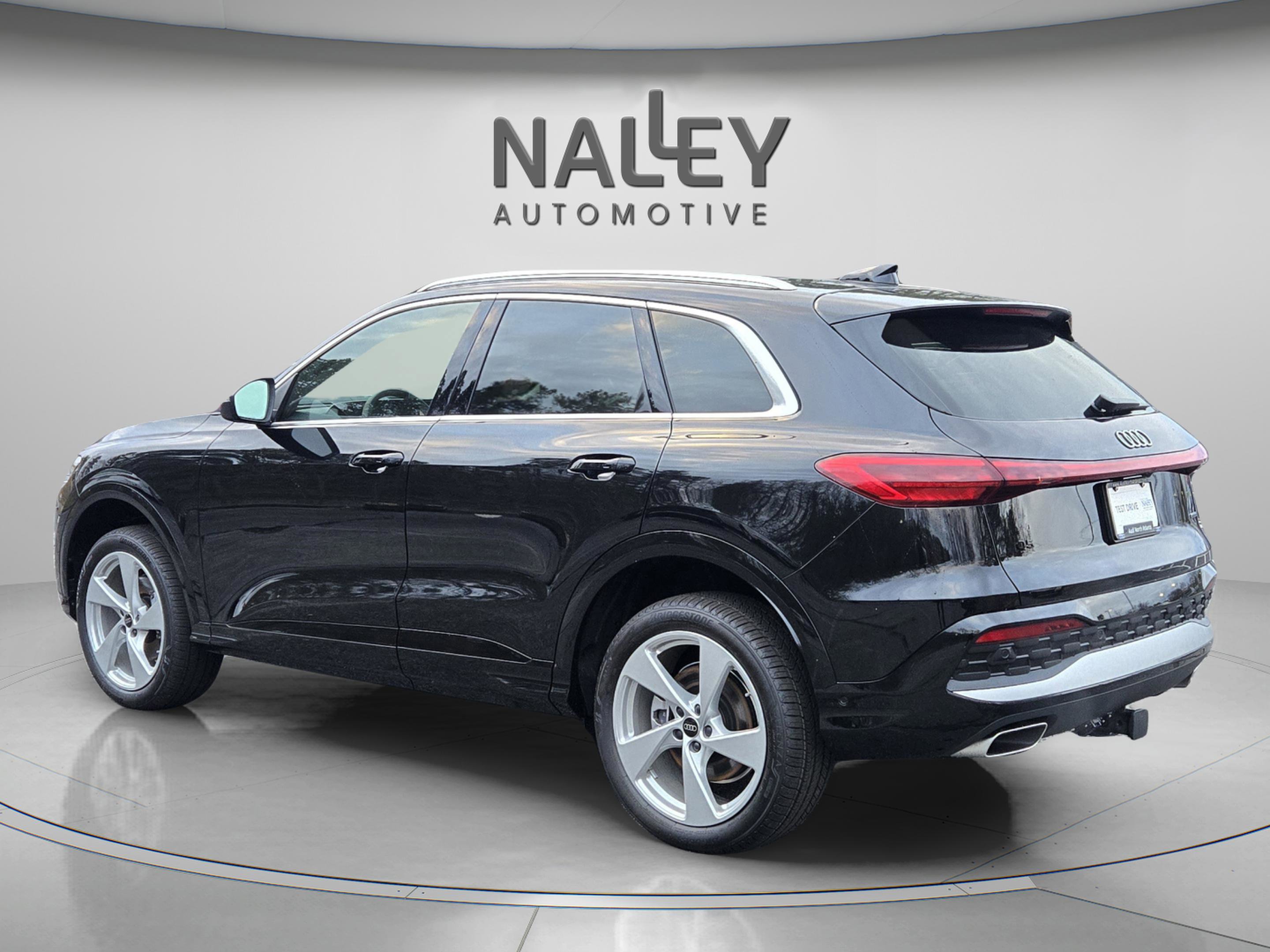 New 2025 Audi Q5 Premium Plus image 4