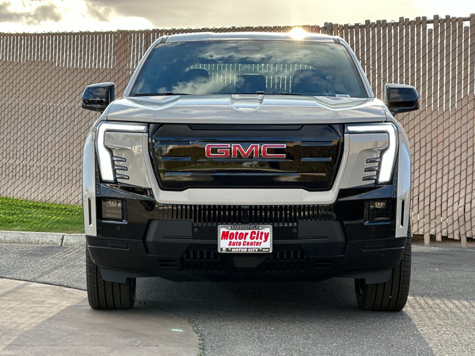 New 2026 GMC Sierra EV Elevation image 9