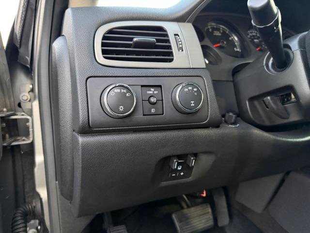 Used 2013 Chevrolet Silverado 2500 LTZ w/ LTZ Plus Package image 19