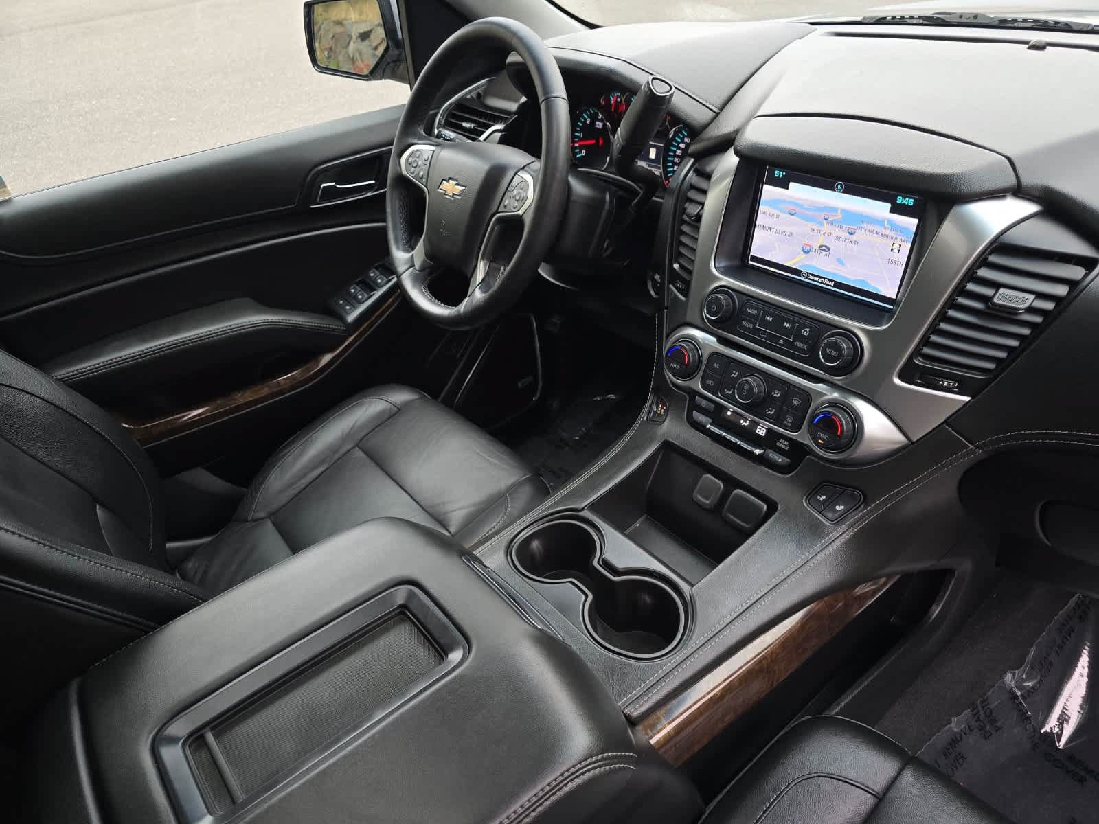 Used 2019 Chevrolet Tahoe LT w/ LT Signature Package AWD/4WD image 31