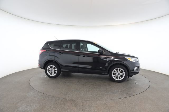 Used 2017 Ford Escape SE image 24