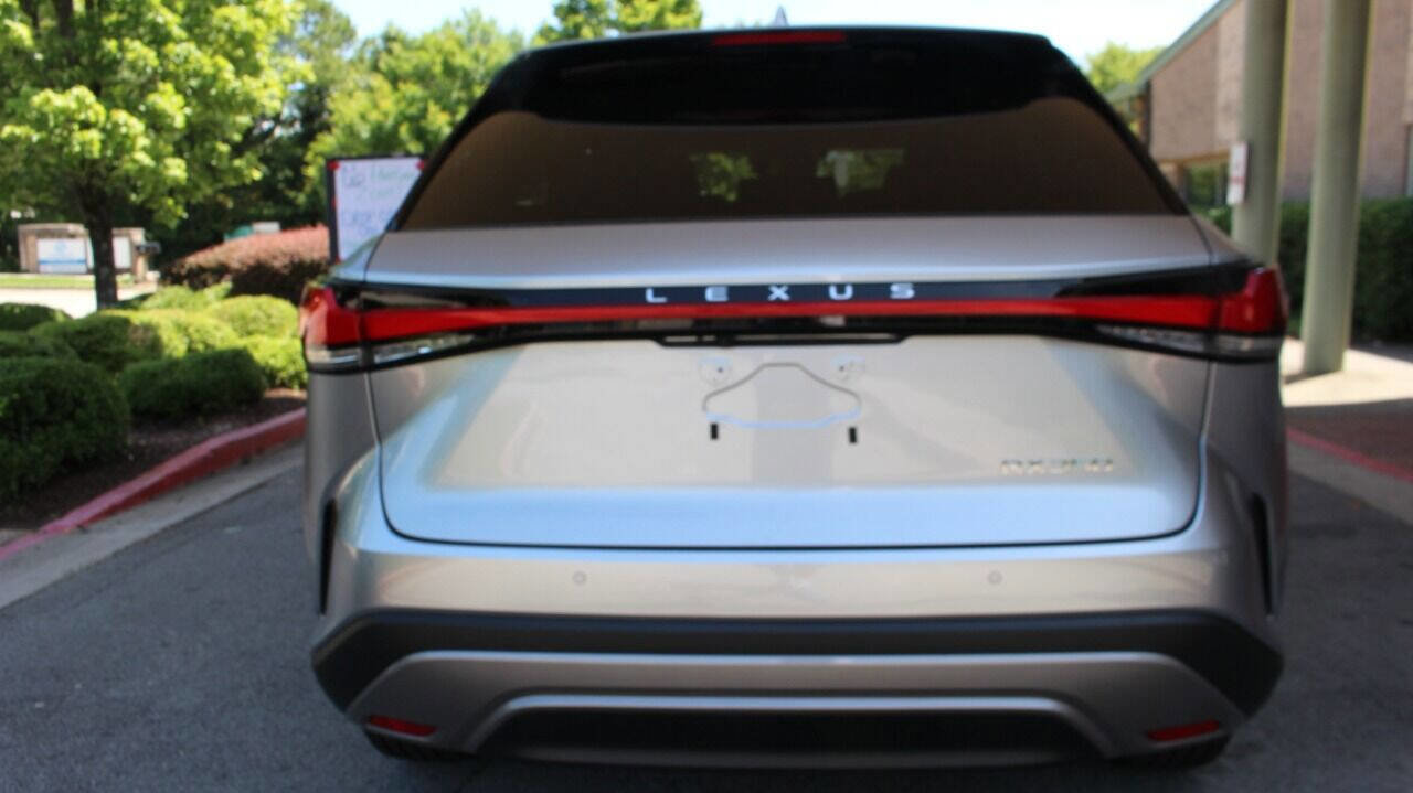 Used 2024 Lexus RX 350 FWD w/ Technology Package image 24