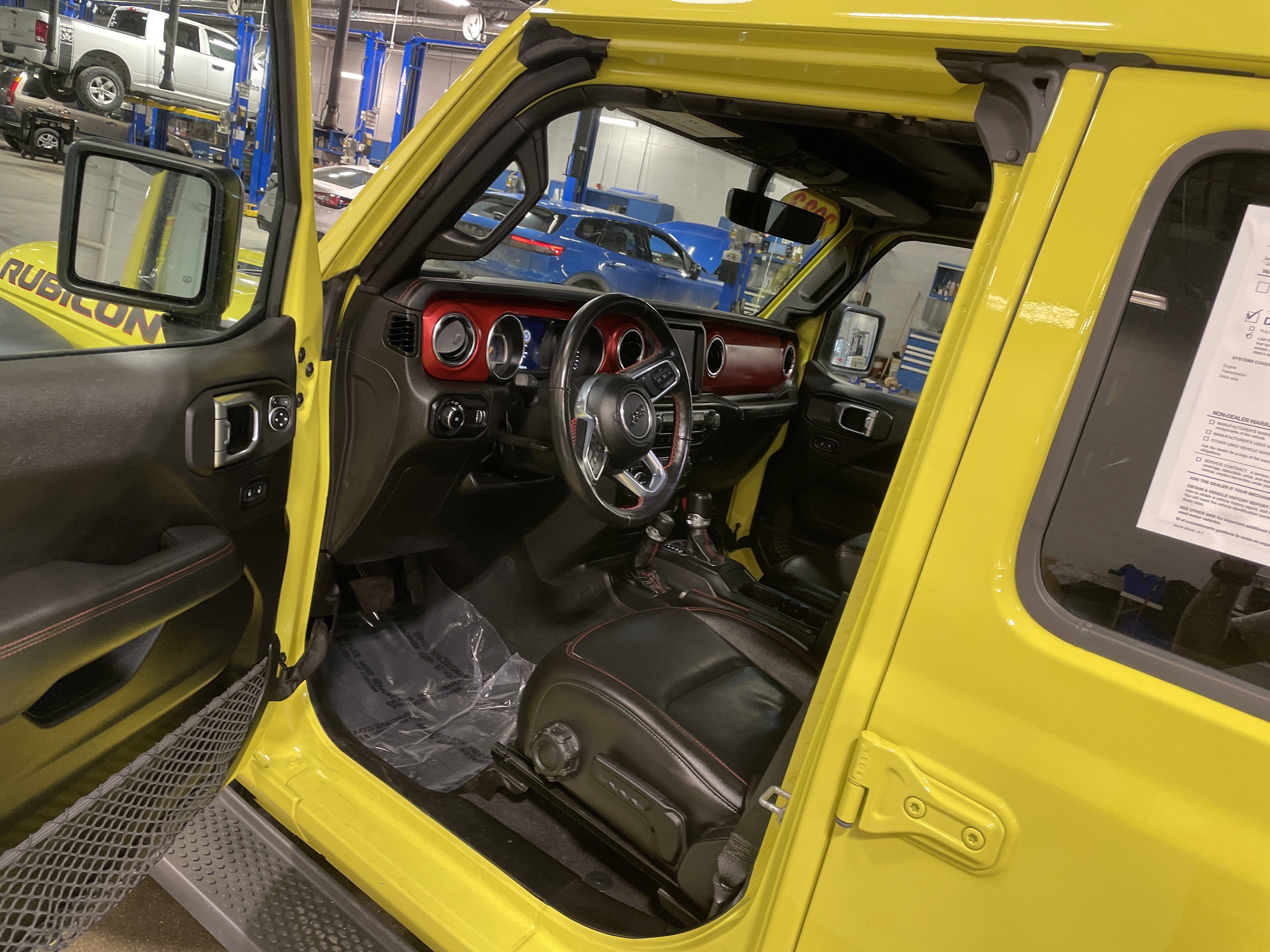 Certified 2023 Jeep Wrangler Unlimited Rubicon w/ Cold Weather Group AWD/4WD image 24