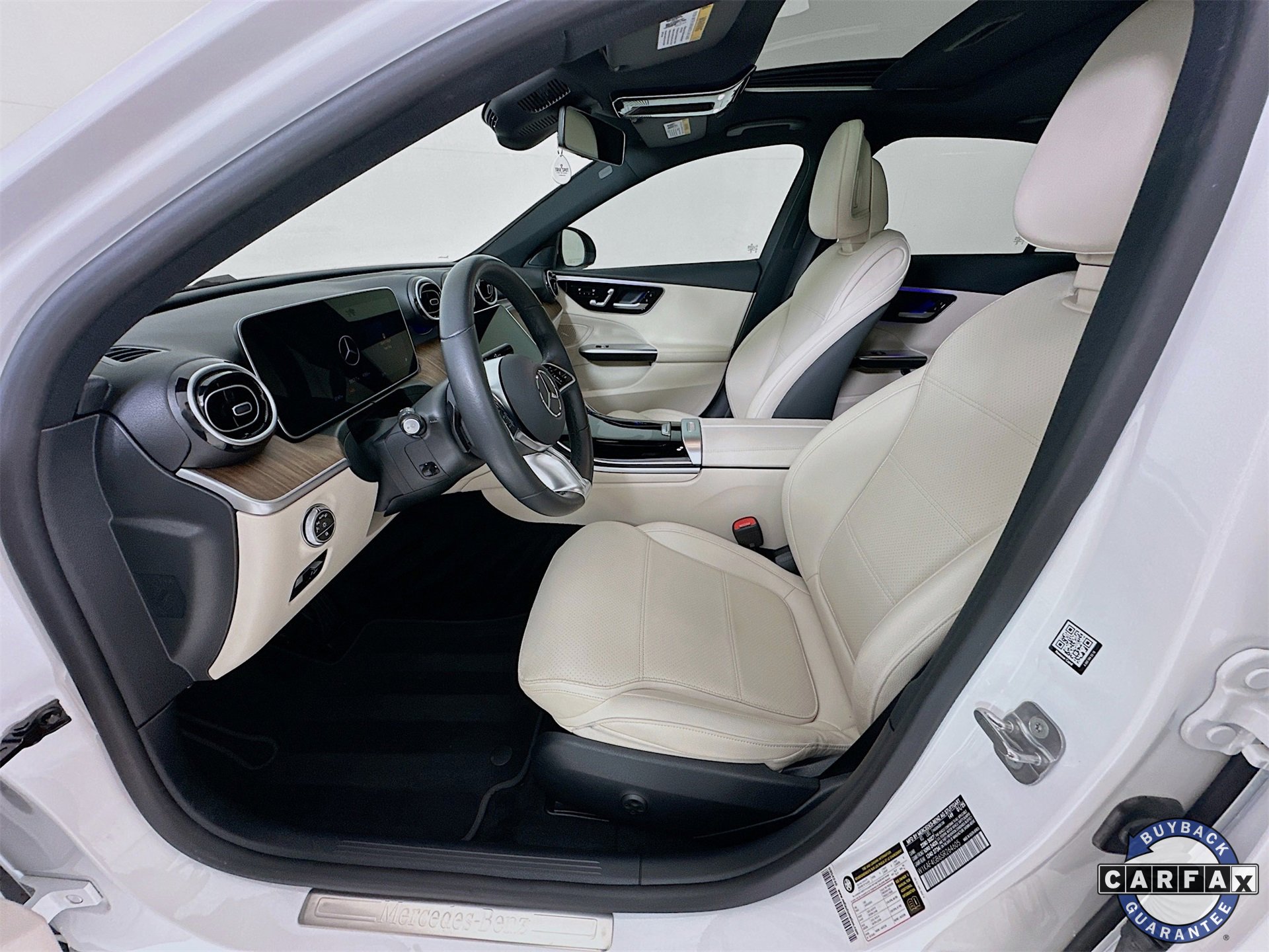 Certified 2025 Mercedes-Benz C 300 Sedan image 21
