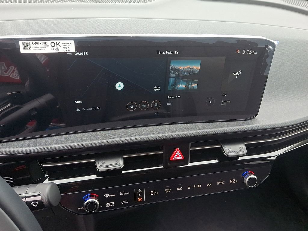 New 2025 Kia EV6 Light w/ Light LR Technology Package AWD/4WD image 8