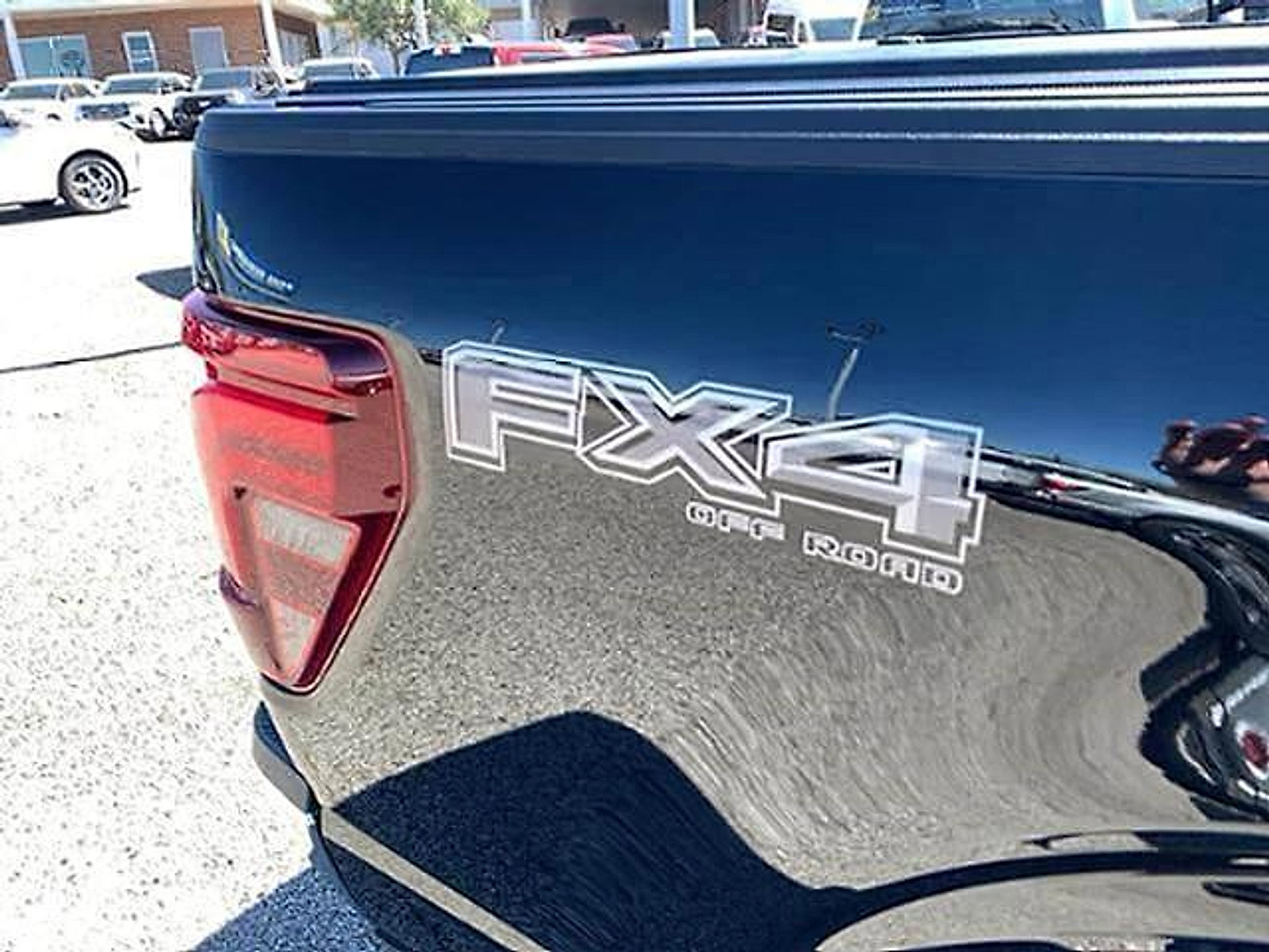 New 2025 Ford F150 Lariat w/ Equipment Group 502A High AWD/4WD image 12