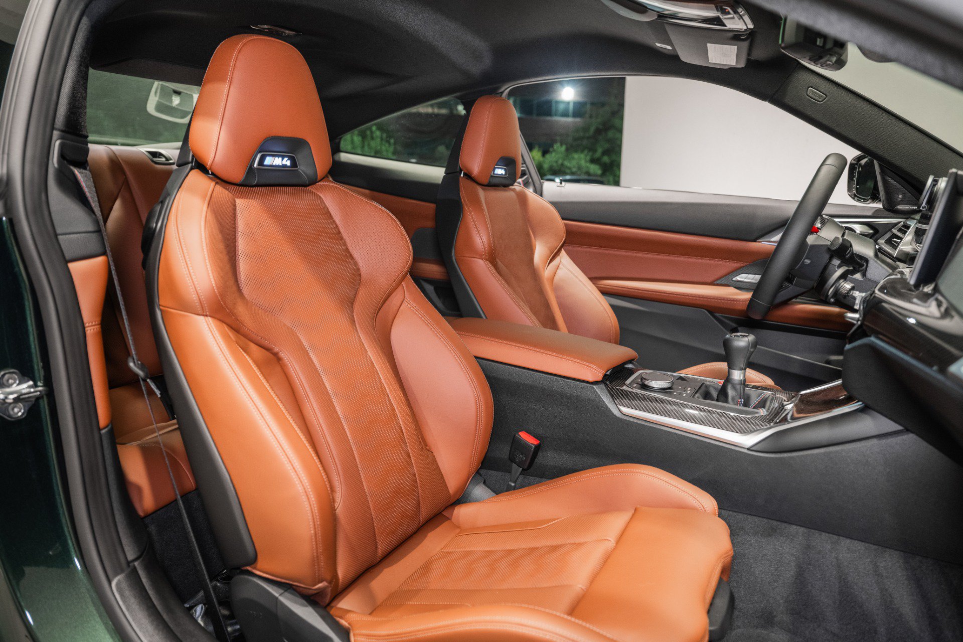 Used 2027 BMW M4 Coupe w/ M Driver's Package RWD image 22