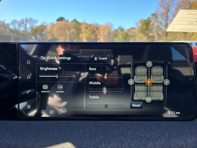 New 2026 Nissan Kicks SV w/ Charging Package image 21