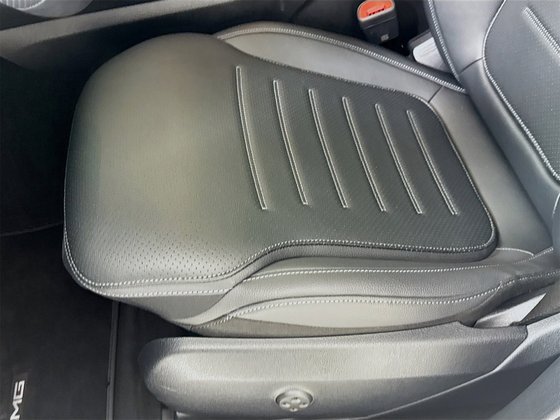 Used 2025 Mercedes-Benz GLC 300 image 19