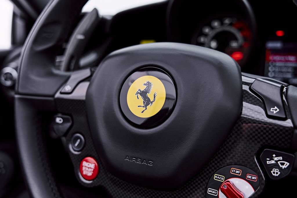 Used 2019 Ferrari 488 Spider RWD image 72