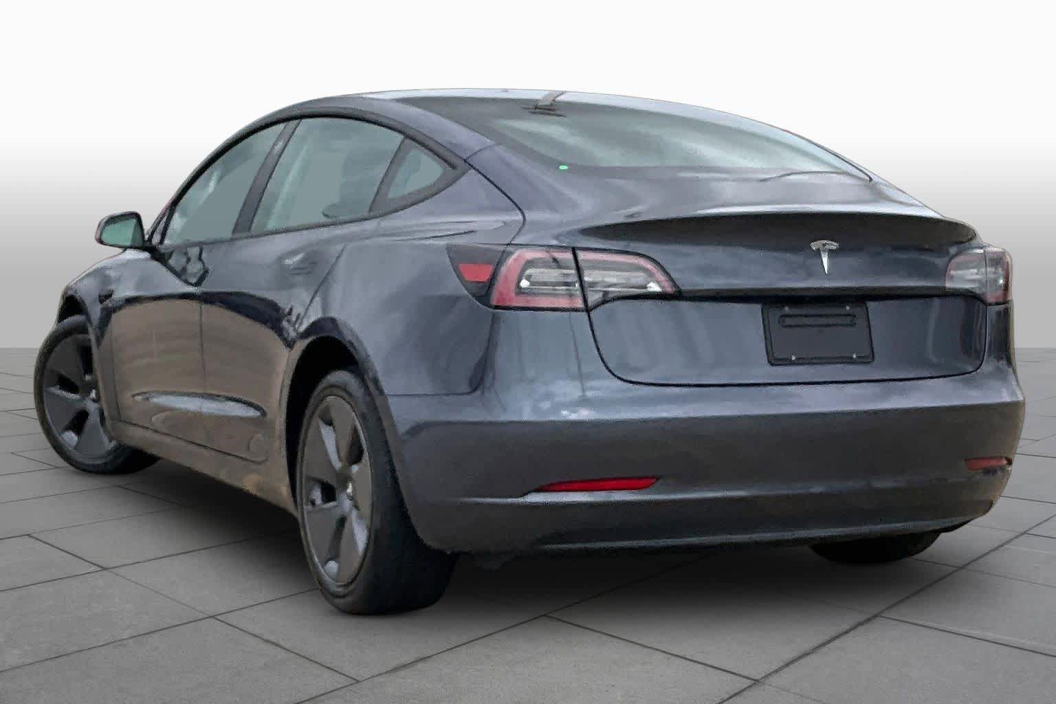 Used 2023 Tesla Model 3 Standard Range RWD image 10