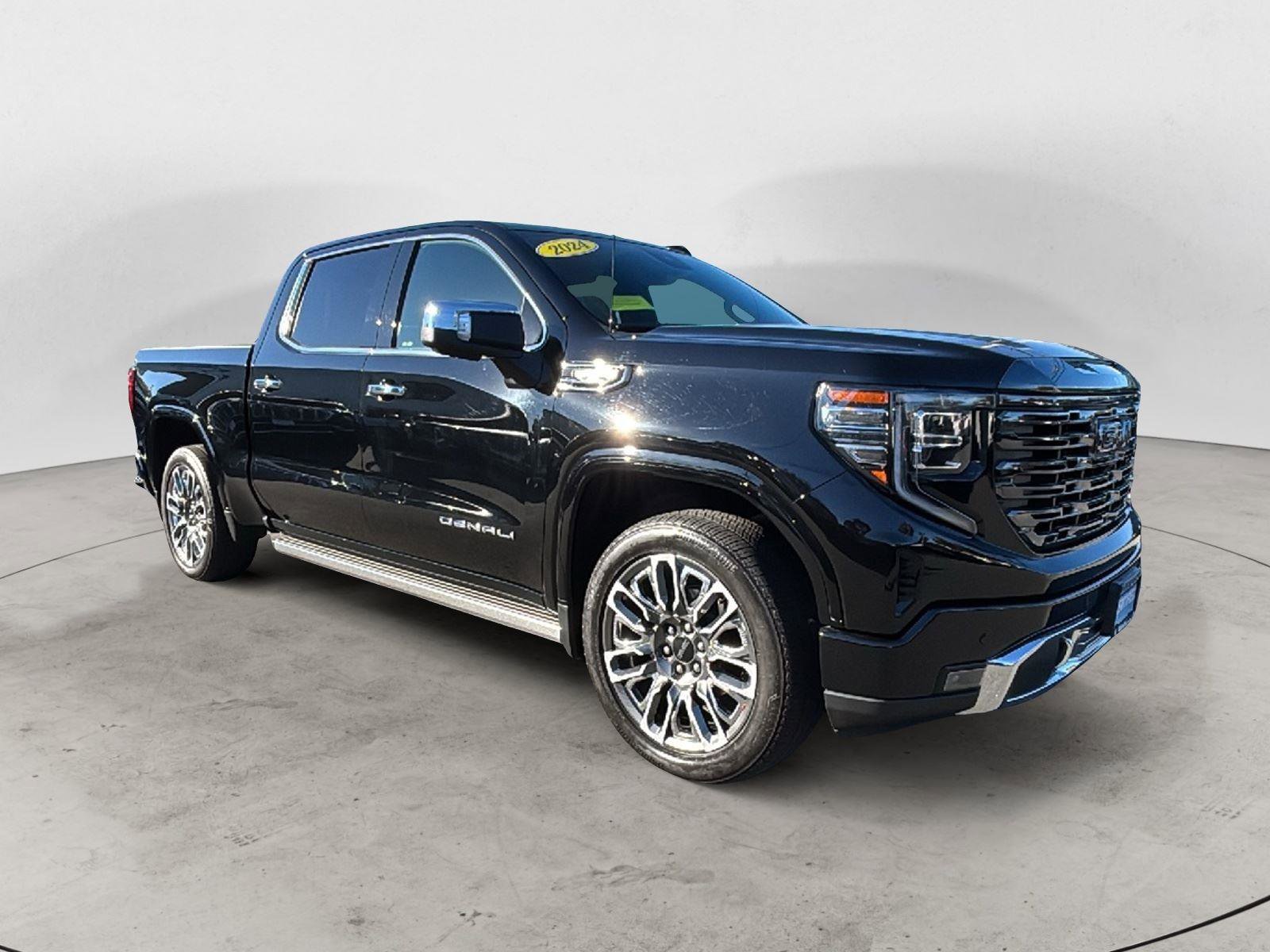 Used 2024 GMC Sierra 1500 Denali Ultimate image 1