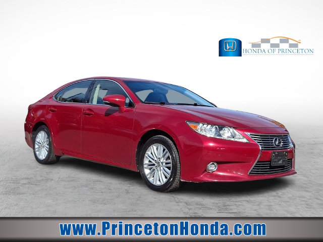 Used 2015 Lexus ES 350 w/ Luxury Package