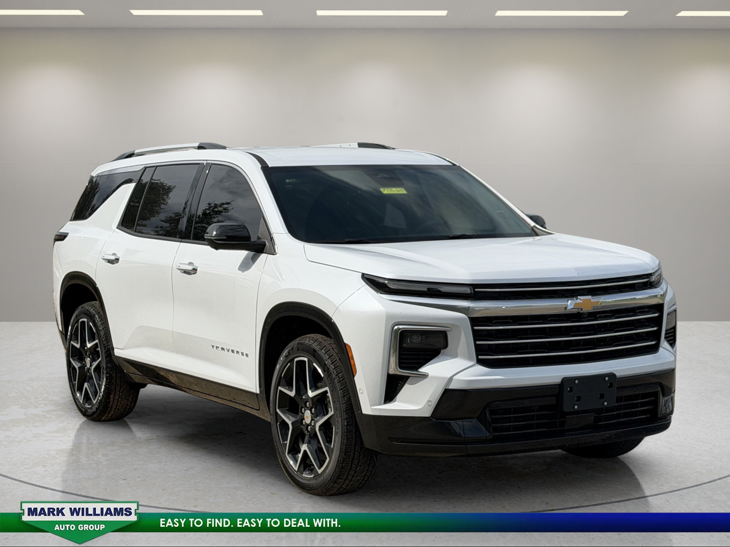 New 2026 Chevrolet Traverse High Country FWD image 1