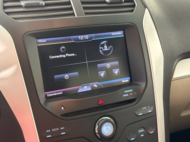 Used 2013 Ford Explorer XLT FWD image 21