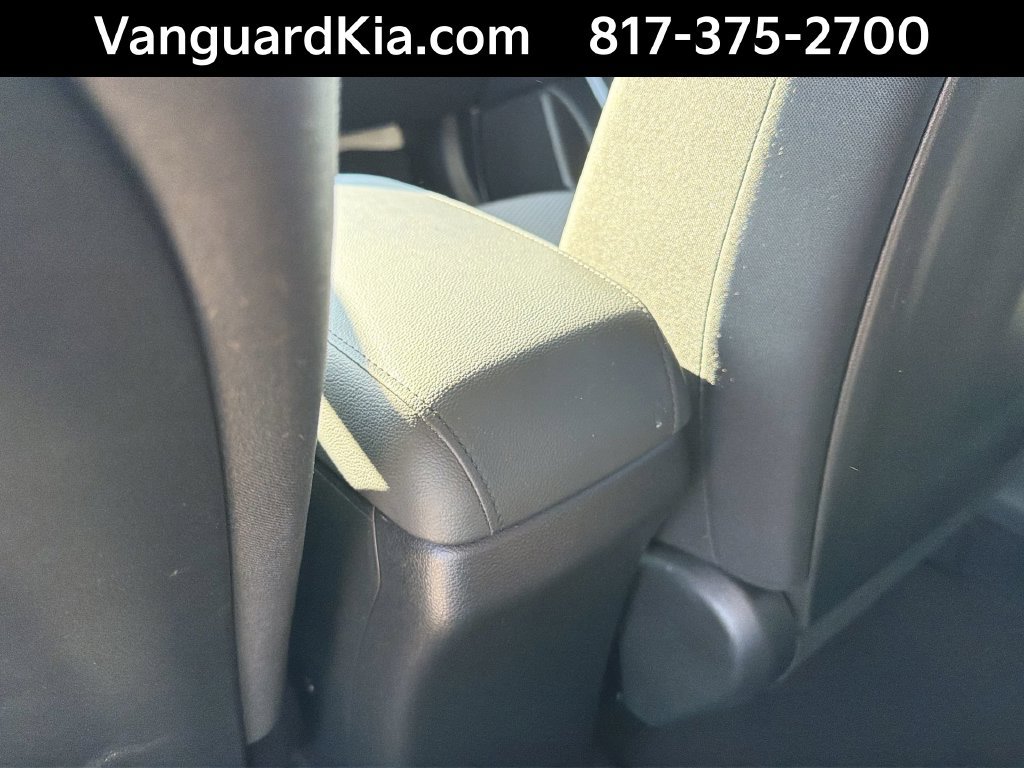 Certified 2025 Kia Soul LX w/ LX Technology Package FWD image 24