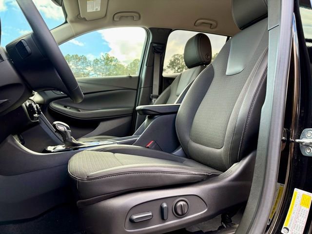 Used 2023 Buick Encore GX Select image 27