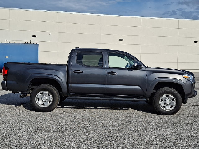 Used 2023 Toyota Tacoma SR AWD/4WD image 10