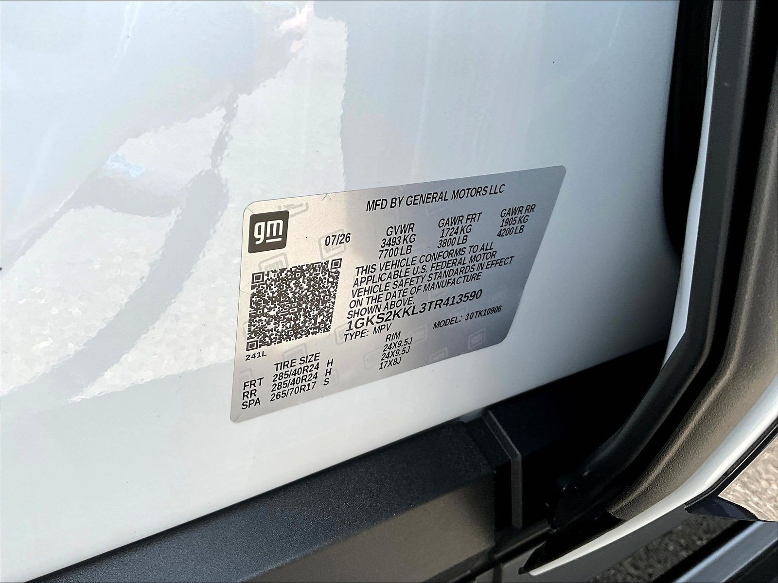 New 2026 GMC Yukon XL Denali Ultimate w/ LPO, Floor Liner Package AWD/4WD image 21
