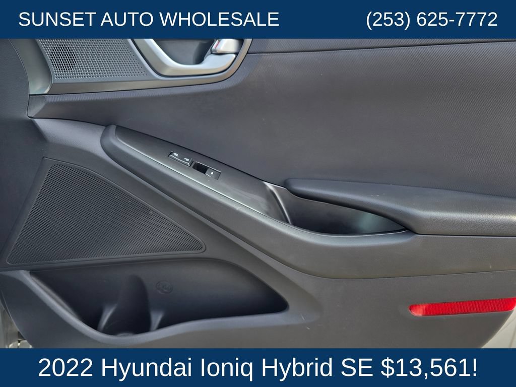 Used 2022 Hyundai Ioniq SE FWD image 21
