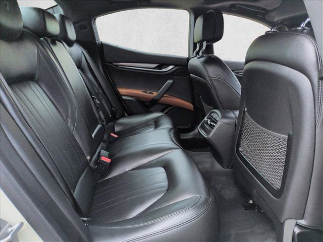 Used 2020 Maserati Ghibli S RWD image 22