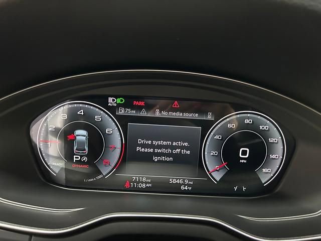 Certified 2025 Audi Q5 2.0T Premium w/ Convenience Plus Package image 20