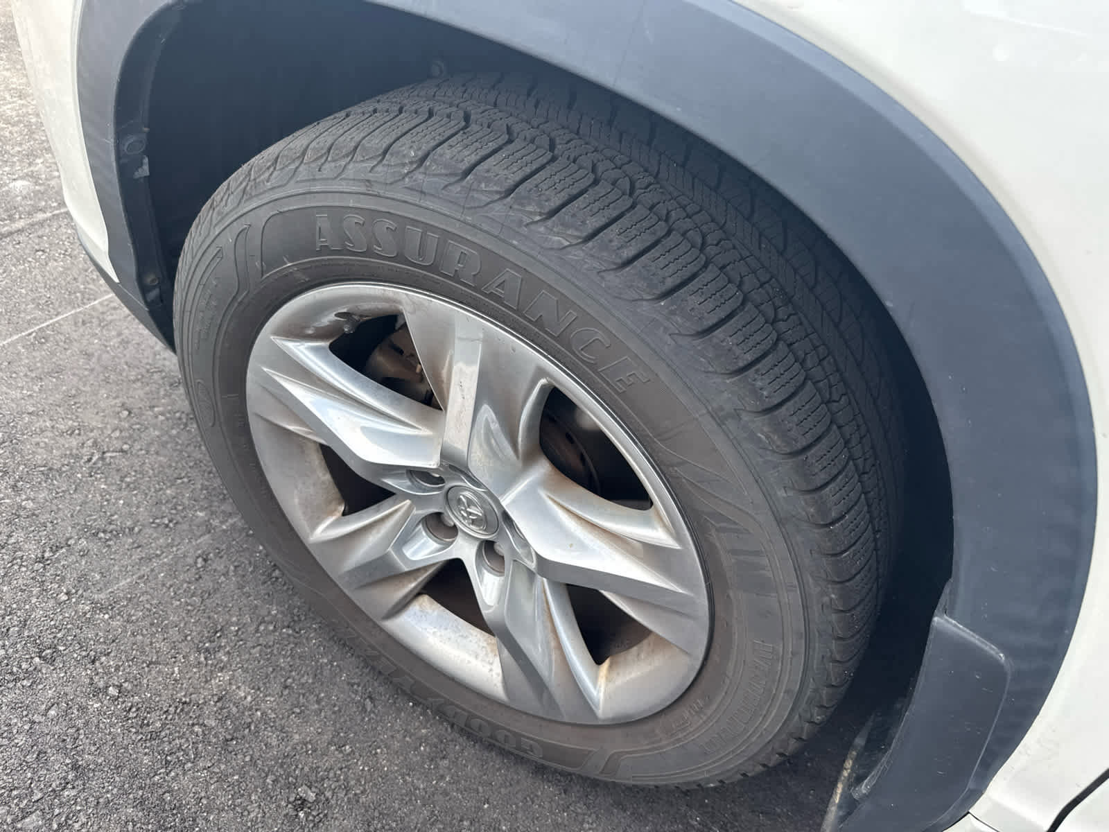 Used 2015 Toyota Highlander Limited FWD image 6