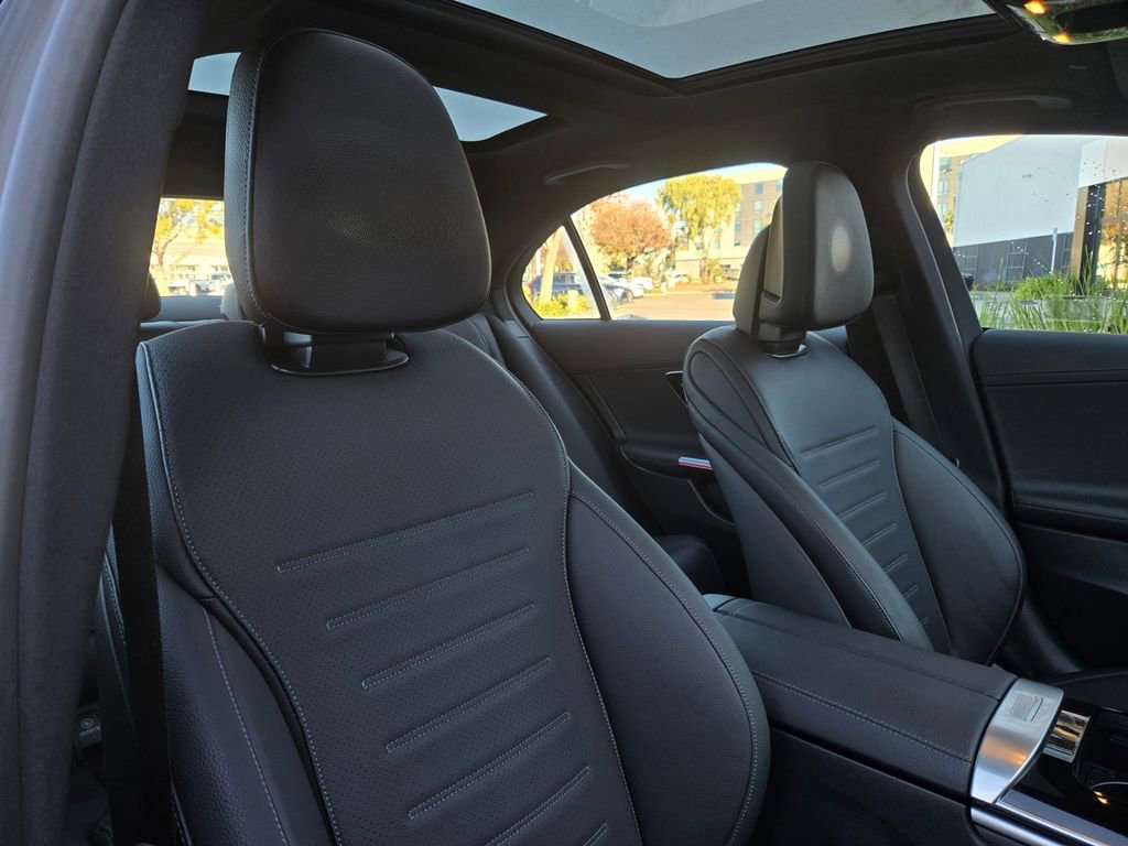 Used 2023 Mercedes-Benz C 300 4MATIC Sedan image 20