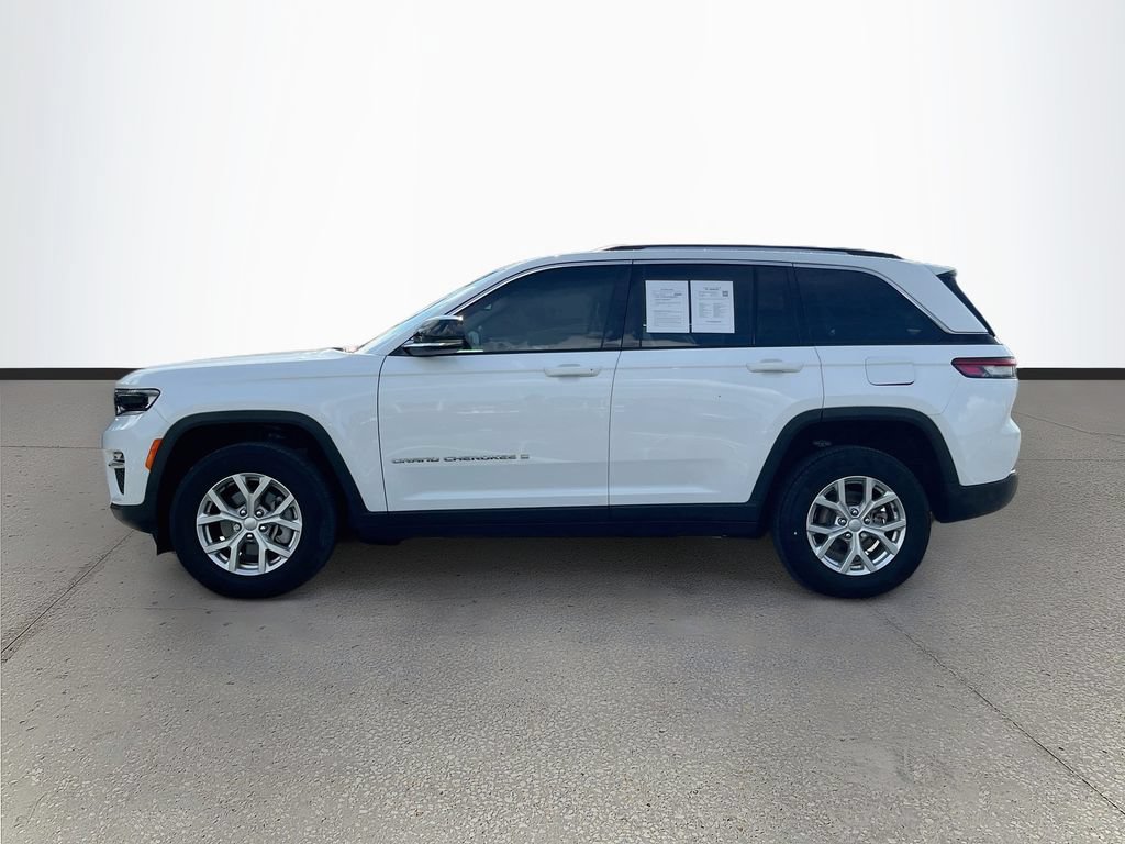 Used 2023 Jeep Grand Cherokee Limited RWD image 4