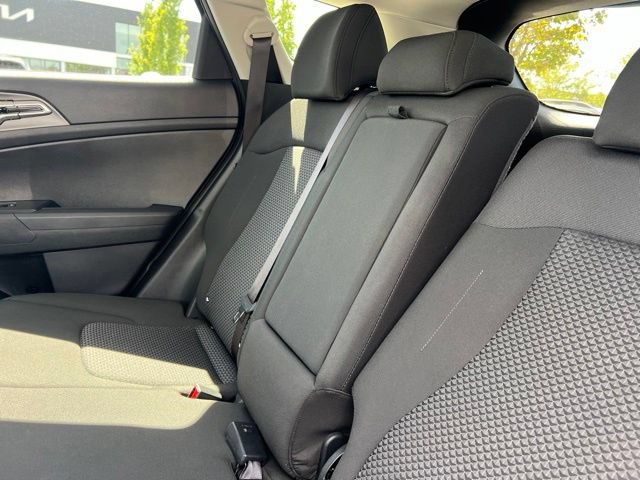 Used 2026 Kia Sportage LX FWD image 30