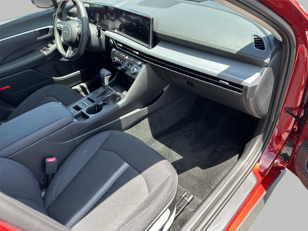 New 2026 Hyundai Sonata SE FWD image 23