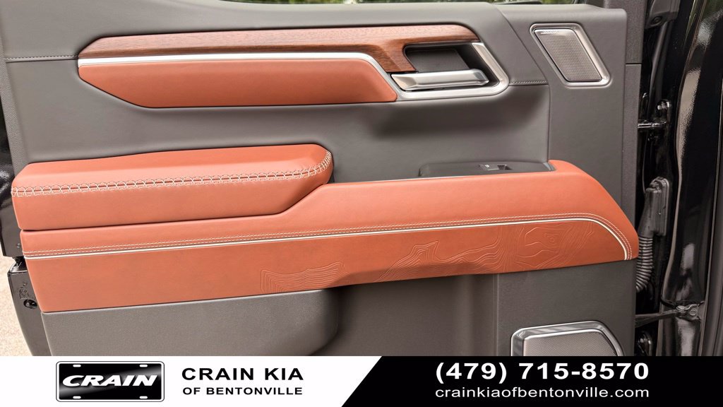 Used 2026 GMC Sierra 1500 Denali Ultimate AWD/4WD image 32