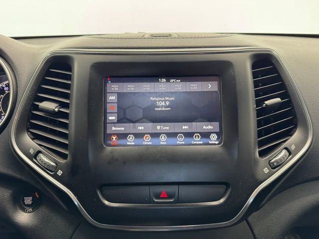 Used 2019 Jeep Cherokee Latitude Plus image 29