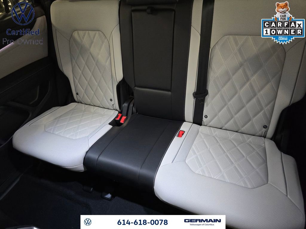 Certified 2025 Volkswagen Atlas Cross Sport SEL Premium R-Line image 18