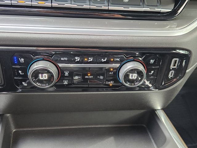 Used 2025 Chevrolet Silverado 1500 High Country w/ High Country Premium Package AWD/4WD image 22